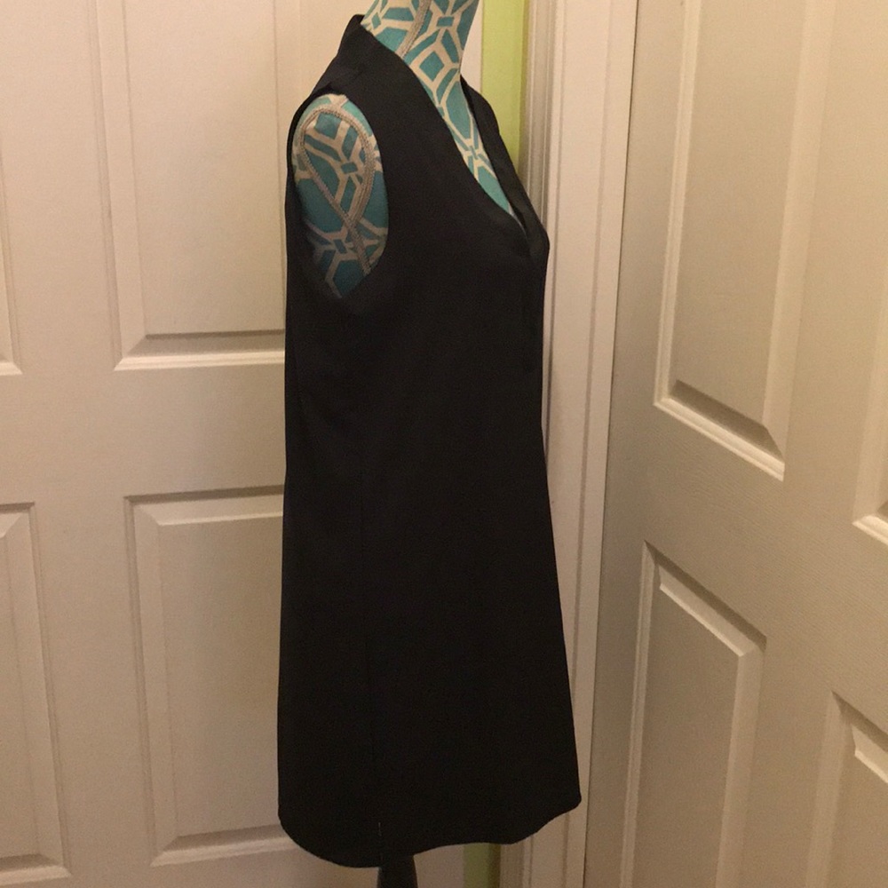 Linjia Dress. - Picture 3 of 8
